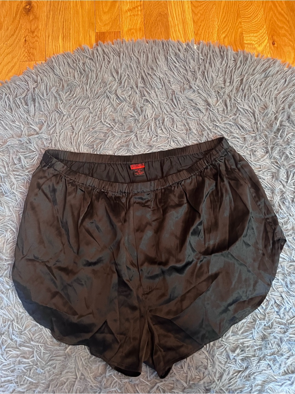 Untouchables Black 100% Silk Lounge PJ Shorts Size XL